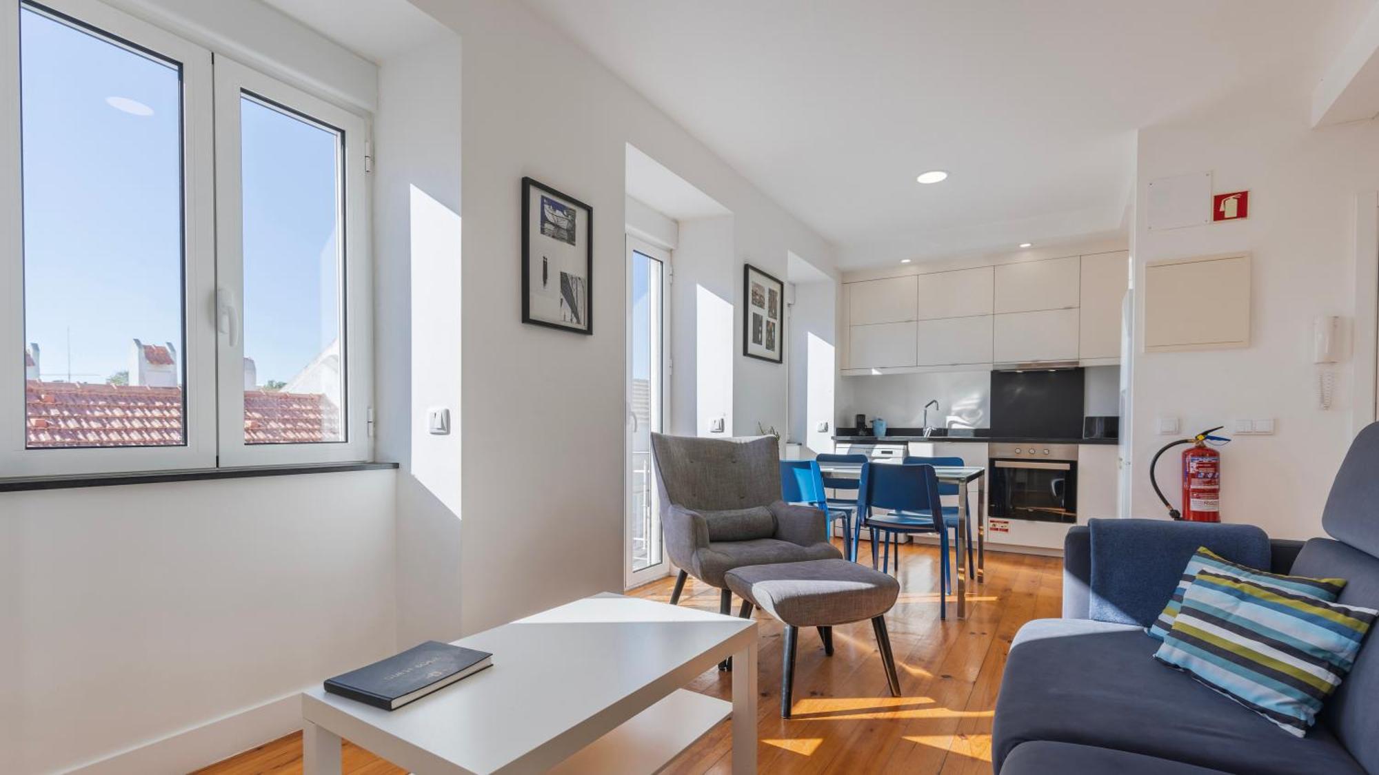 Comfort & Bright Apartment By Lovelystay 리스본 외부 사진